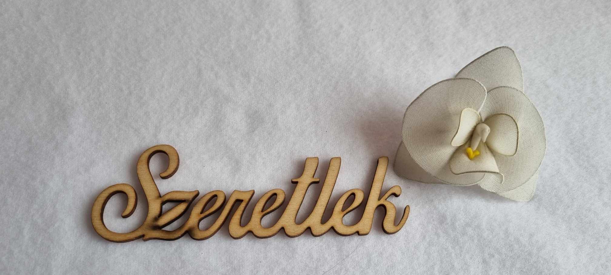 Szeretlek felirat nagy15x5 cm